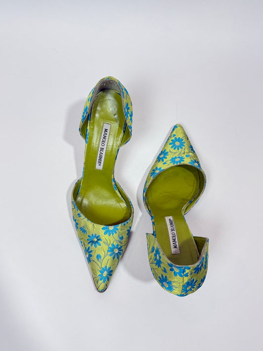 Vintage Brocade Manolo Blahnik Pumps