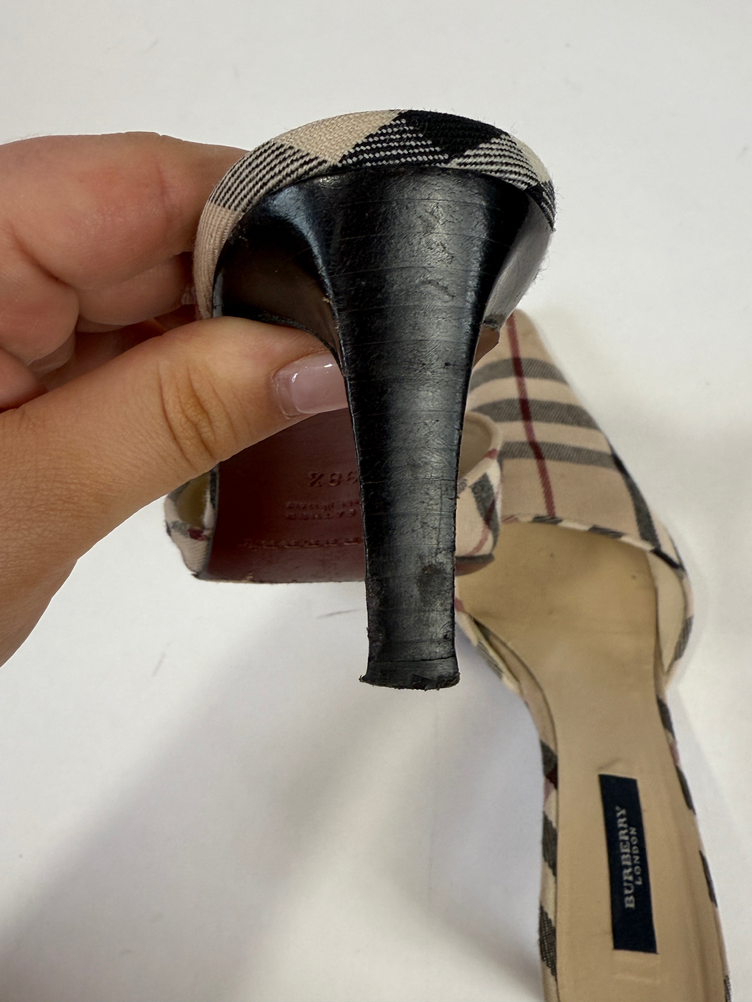 Vintage Burberry Check Heels – The Objects of Affection